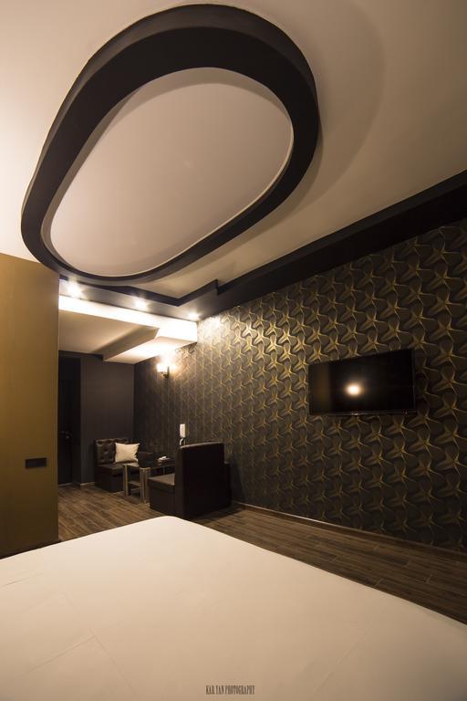 Voyage Hotel Ереван Экстерьер фото